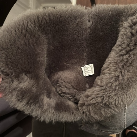 Bailey Button Women’s UGG Boots Great shape with box! - Picture 12 of 16